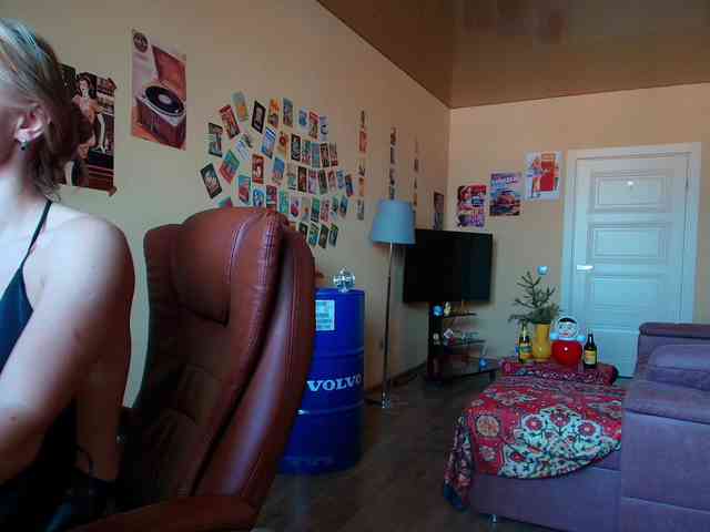 MissMotivated webcam