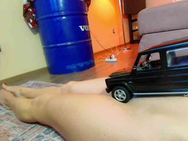 MissMotivated webcam