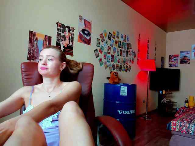 MissMotivated webcam