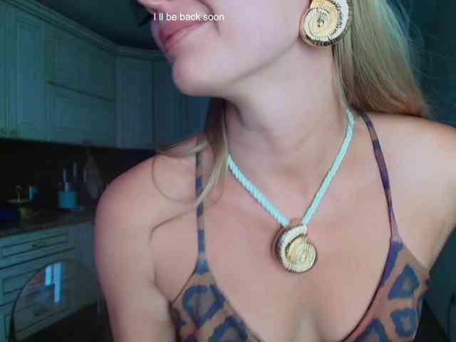 MissMotivated webcam