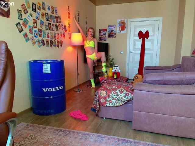 MissMotivated webcam