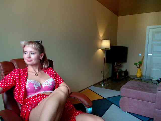 MissMotivated webcam