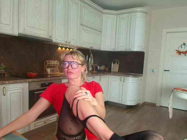 MissMotivated webcam