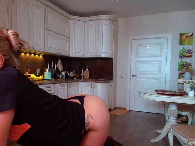 MissMotivated webcam