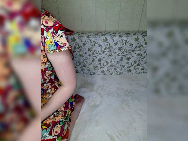 little-pussy3's BongaCams show and profile