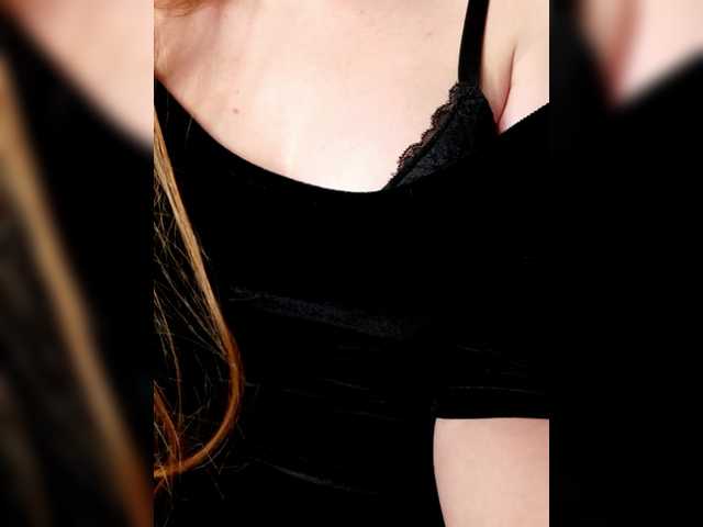 little-pussy3's BongaCams show and profile