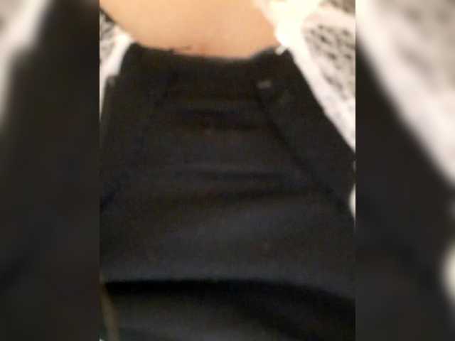 little-pussy3's BongaCams show and profile