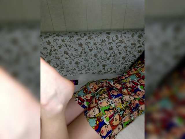 little-pussy3's BongaCams show and profile