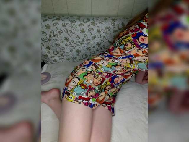 little-pussy3's BongaCams show and profile