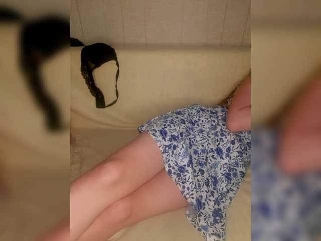 little-pussy3's BongaCams show and profile