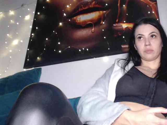 Mikimichelle webcam