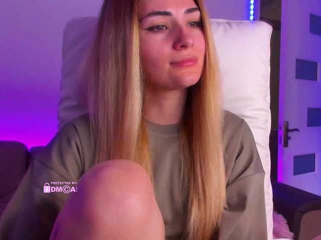 meow's BongaCams profile