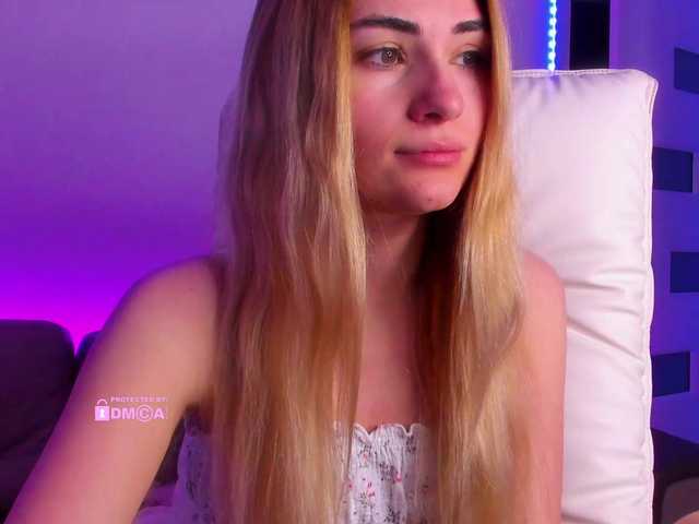 meow's BongaCams show and profile