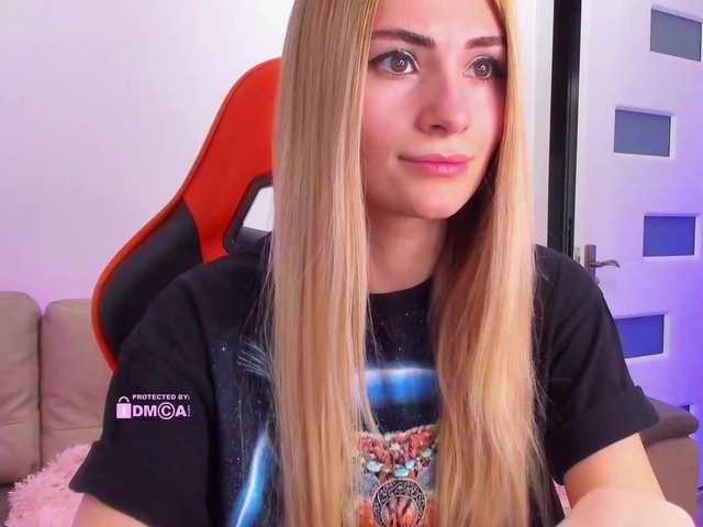 meow from BongaCams is Freechat