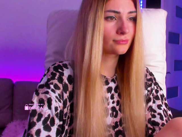 meow's BongaCams show and profile