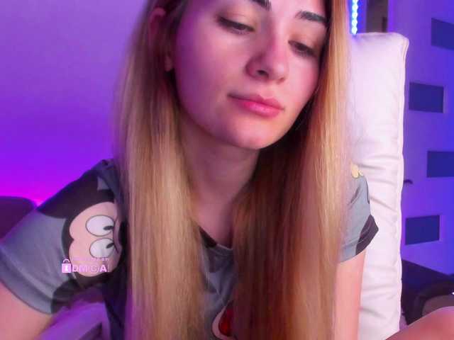 meow's BongaCams show and profile