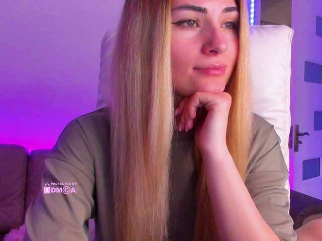 meow's BongaCams show and profile