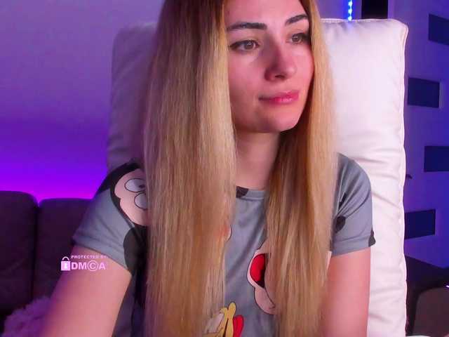 meow's BongaCams show and profile