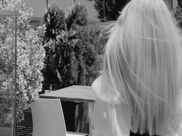 meow's BongaCams profile