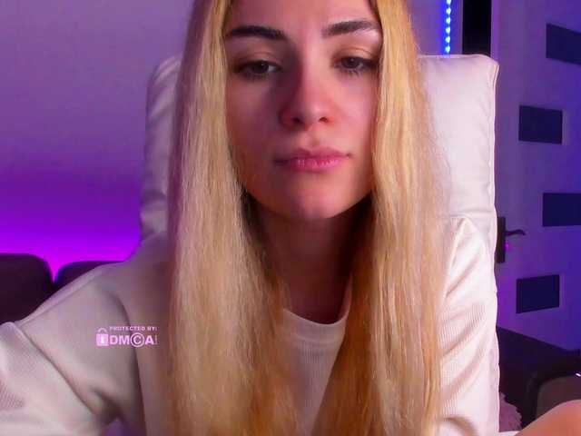 meow Live Cam on BongaCams