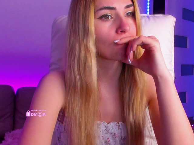 meow's BongaCams show and profile