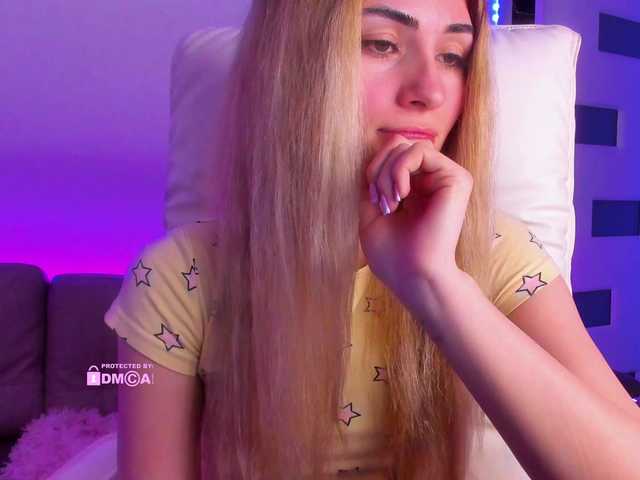 meow's BongaCams show and profile