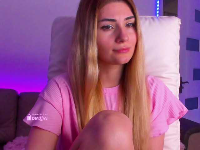 meow's BongaCams show and profile