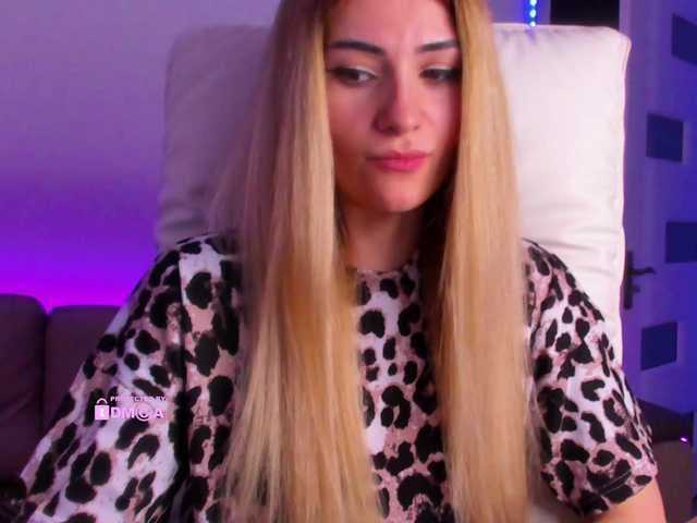 meow's BongaCams profile