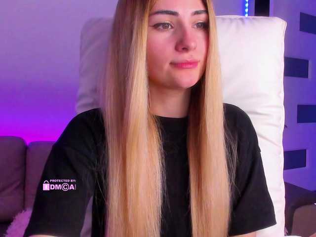 meow's BongaCams show and profile