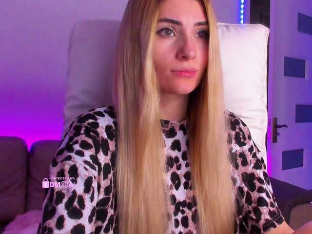 meow's BongaCams show and profile