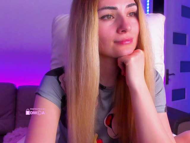 meow's BongaCams show and profile