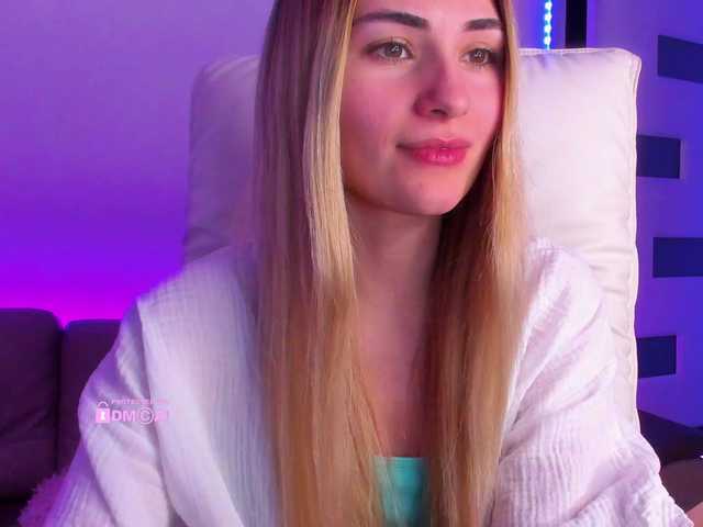 meow's BongaCams show and profile