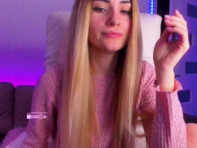 meow's BongaCams show and profile