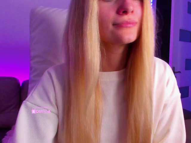 meow's BongaCams show and profile