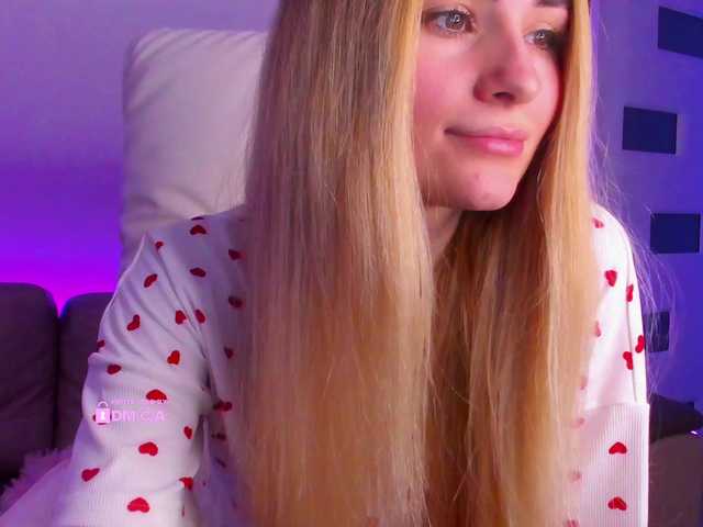 meow's BongaCams show and profile