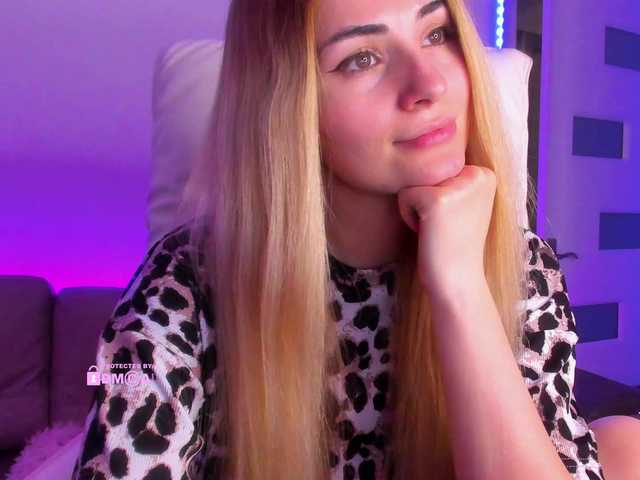 meow's BongaCams show and profile