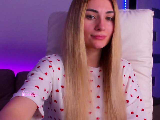 meow from BongaCams is Freechat