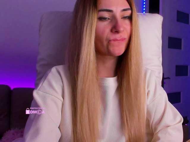 meow's BongaCams show and profile