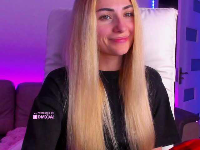 meow's BongaCams show and profile