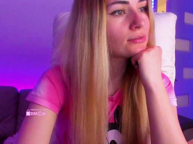 meow's BongaCams show and profile