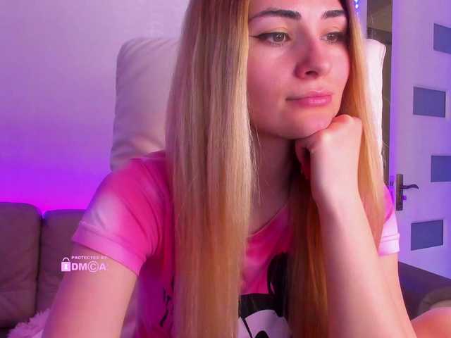 meow's BongaCams show and profile