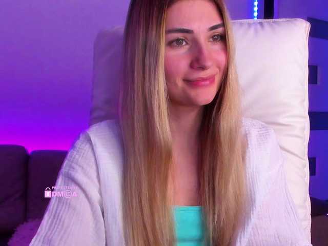 meow's BongaCams show and profile