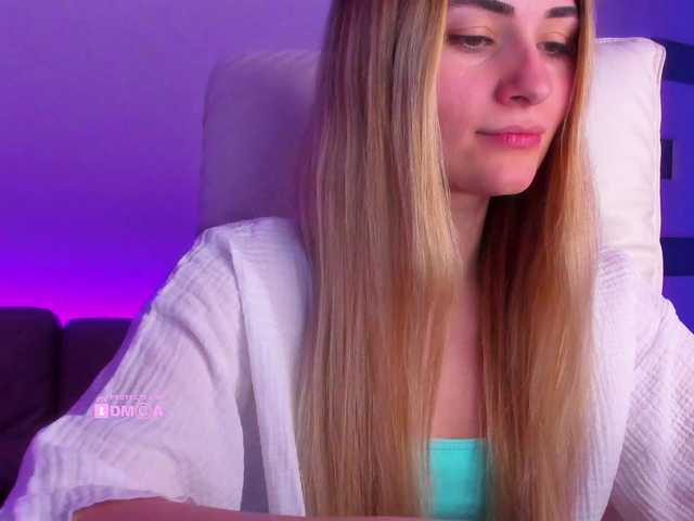 meow's BongaCams show and profile