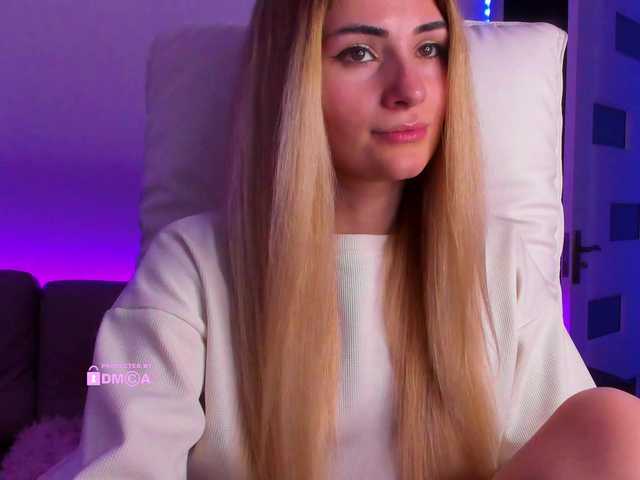 meow's BongaCams show and profile