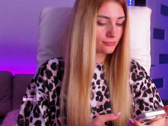 meow's BongaCams profile