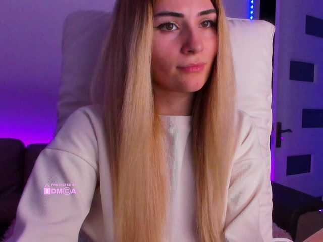 meow's BongaCams show and profile