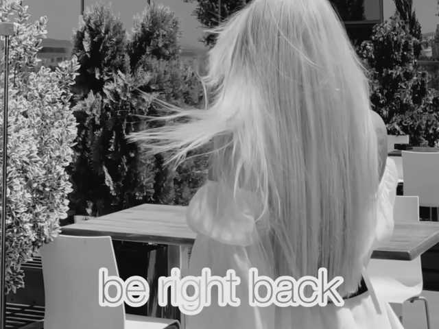 meow's BongaCams show and profile