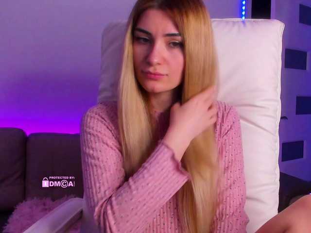 meow's BongaCams show and profile