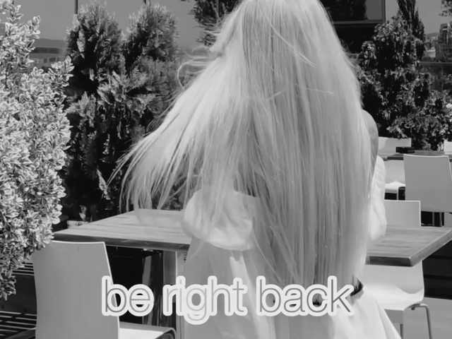 meow's BongaCams show and profile