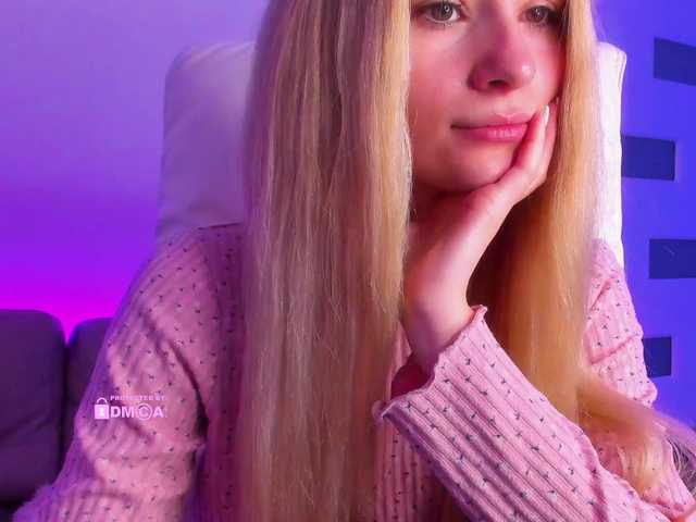 meow's BongaCams show and profile